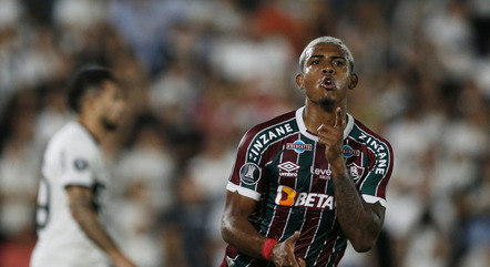 Fluminense vence Olimpia