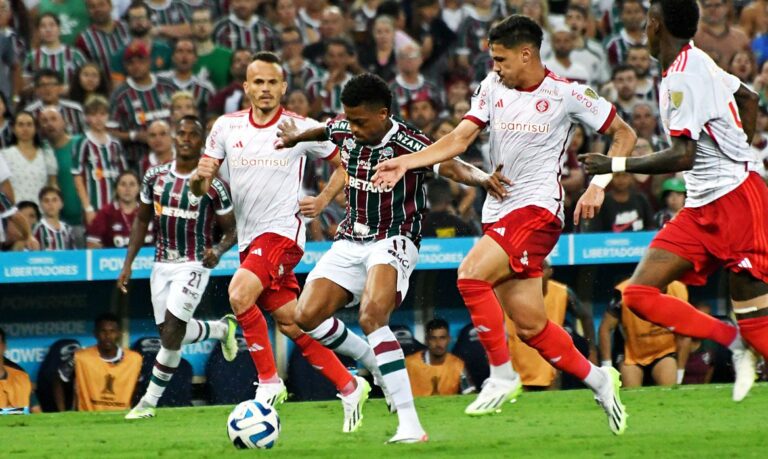 Fluminense e Inter empatam na Libertadores