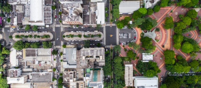 Empresa de Curitiba irá construir Eixo Monumental por R$ 48 milhões
