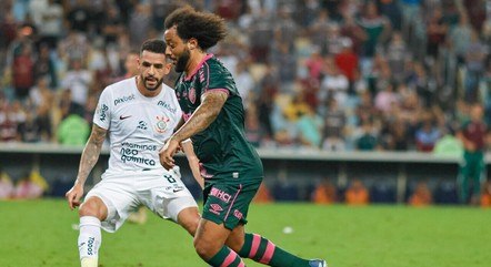 Corinthians empata e segue ameaçado