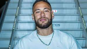 Neymar diz que filhas terão que fazer força para gastar todo seu dinheiro