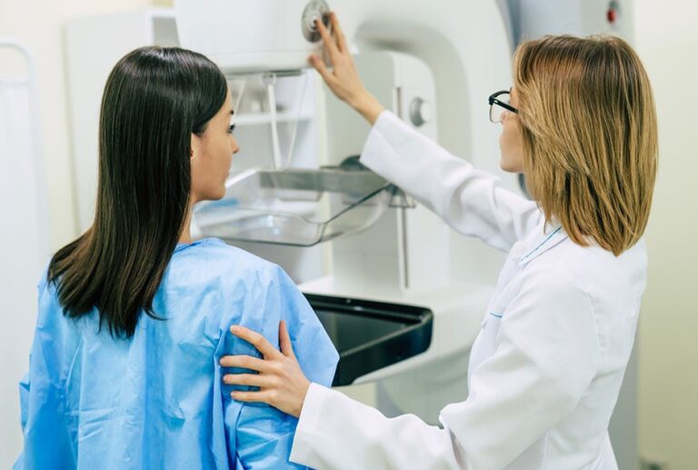 Procons fazem pesquisa sobre exames do Outubro Rosa