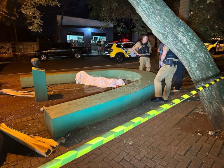 Jovem é executado a tiros em praça pública de Maringá