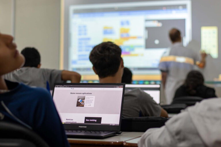 Escolas estaduais têm vagas para formação profissional