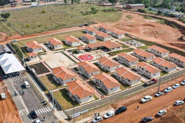 Estado inclui Condomínios dos Idosos e escolas na planilha de investimentos da Copel
