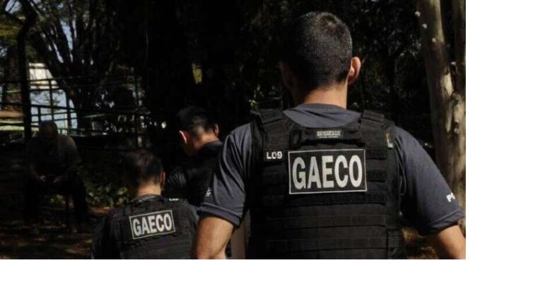Gaeco prende policial civil e advogado, com acompanhamento da OAB