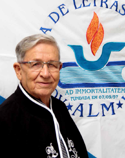 Lançamento de livro de A. A. de Assis acontece no CAC