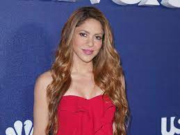 Shakira diz que está “livre” após separação 