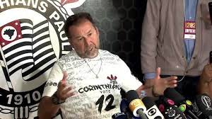 Corinthians descarta novas contratações