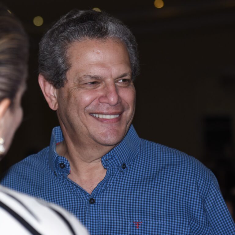 Silvio Barros lidera pesquisa de intenção de votos em Maringá