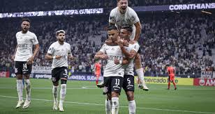 Corinthians goleia o Nacional