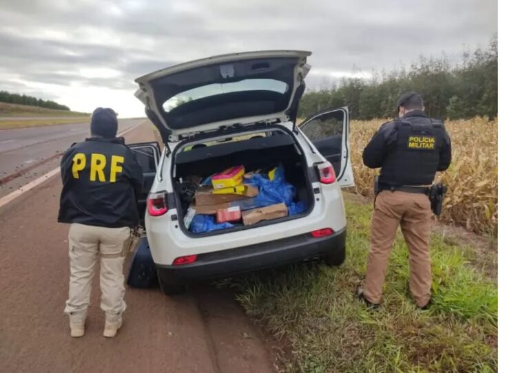 Em fuga suspeito abandona veículo carregado com droga