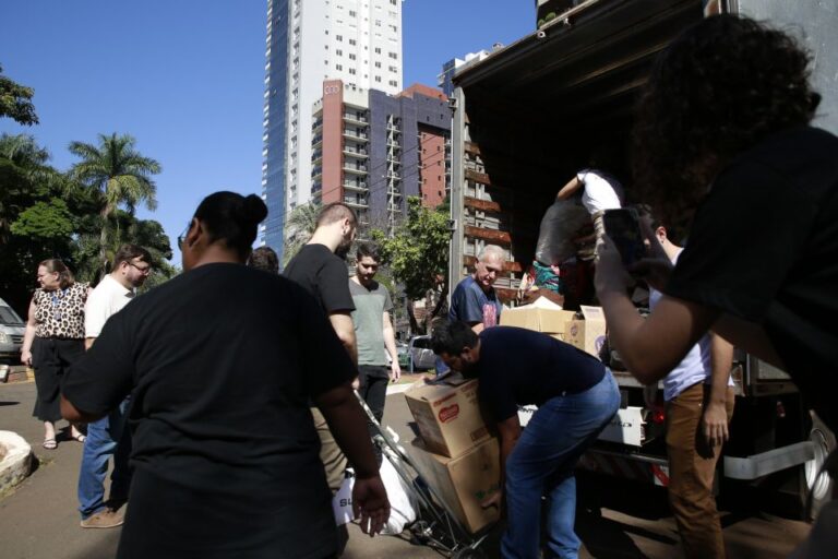 Maringá arrecada donativos para ajudar famílias no Rio Grande do Sul