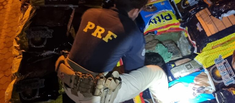 PRF tira de circulação mais 7 toneladas de maconha no Paraná