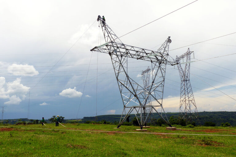 Clientes da Copel não terão aumento na tarifa de energia no próximo ano
