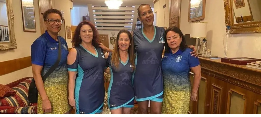 Atletas de seleção máster de basquete são furtadas na Itália