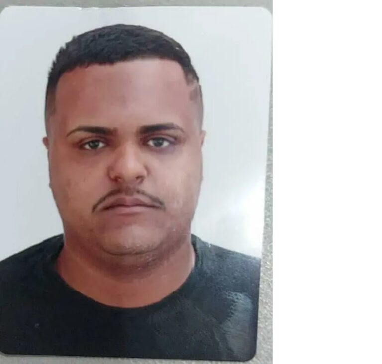 Jovem é executado na sua casa em bairro de Maringá