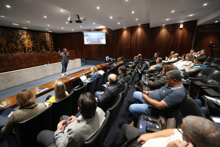 Escola do Legislativo realiza mais de 700 capacitações no primeiro semestre de 2024