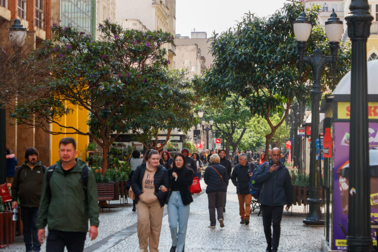 IBGE aponta Paraná com a 5ª maior população do Brasil em 2024