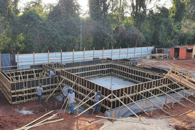 Floriano e Iguatemi recebem obras de esgotamento sanitário