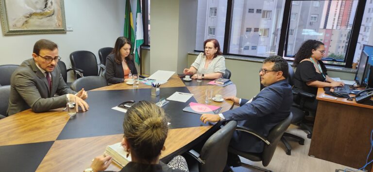 Itaipu vai patrocinar capacitações para a rede de atendimento a mulheres em situação de violência no Paraná