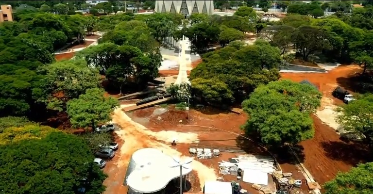 Obras do Eixo Monumental estão dentro do prazo