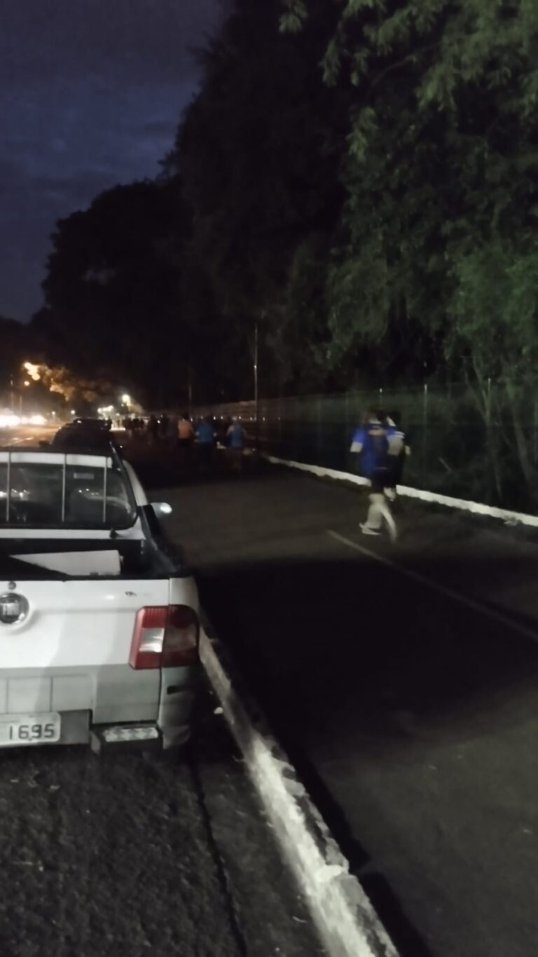 Falta iluminação na pista do Parque do Ingá