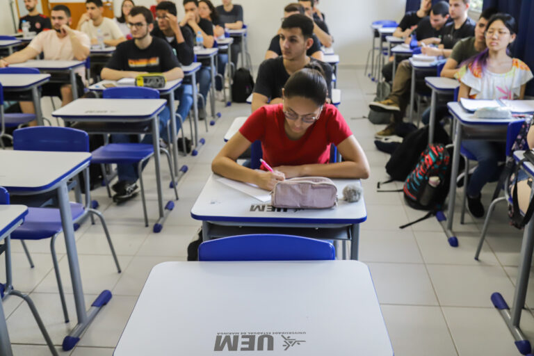 UEM abre inscrições para Vestibular de Verão e PAS 2024