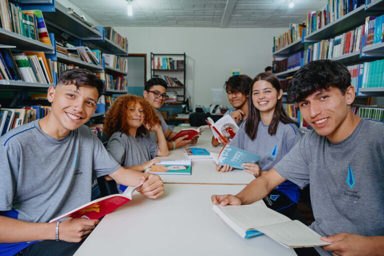 Rede estadual abre rematrículas para 2025