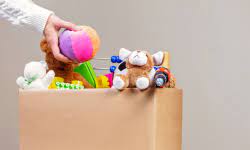 UEM lança campanha de doação de brinquedos para o Natal