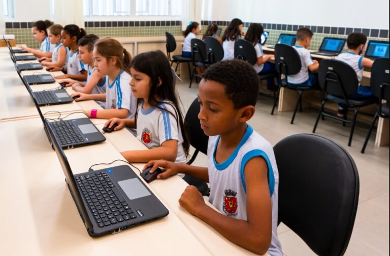 Maringá tem maior percentual de crianças alfabetizadas