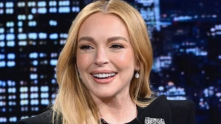 Lindsay Lohan aparece sem suas famosas sardas