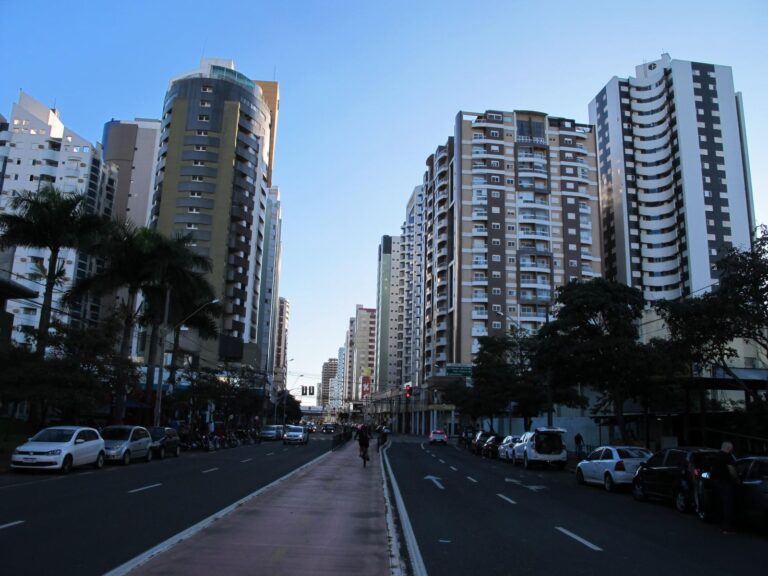 Cidade registra aumento de 160% no número de novos CNPJs