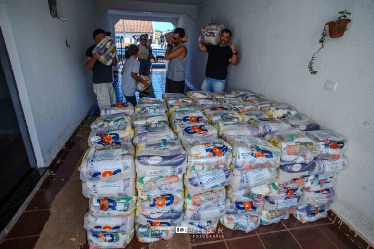 Maringaenses transformam o Natal com solidariedade