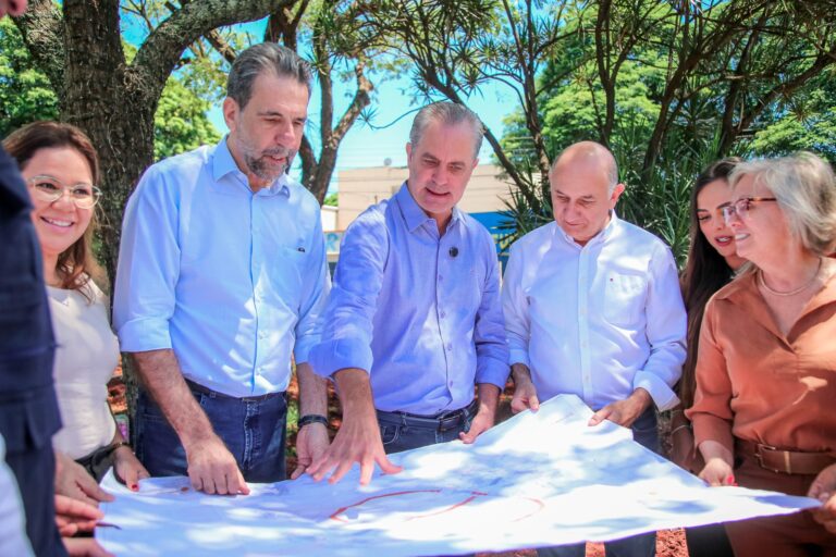 Itaipu e Prefeitura de Maringá assinam ordem de serviço da ciclovia Tuiuti