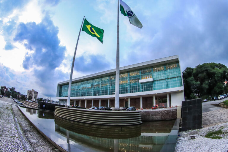 Reconhecimento de solidez fiscal e investimento público recorde marcaram 2024