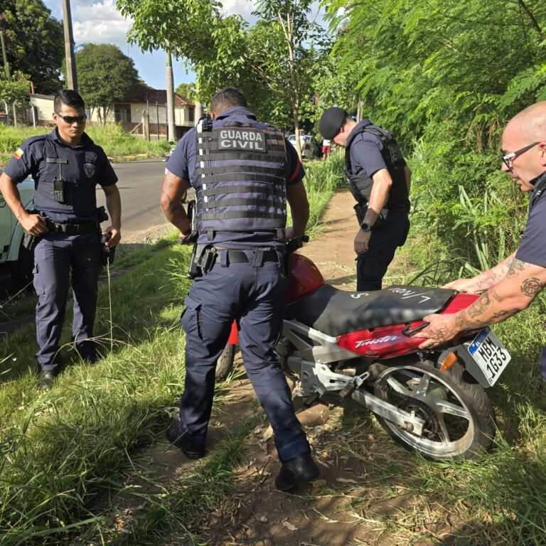 Ladrões furtam carros e motos apreendidos em blitz da Semob