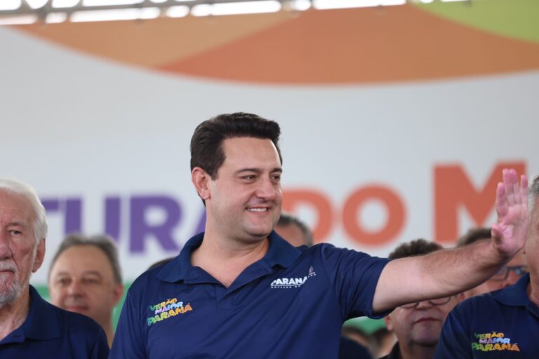Sem Bolsonaro, Ratinho Junior é o governador mais forte para presidente em 2026