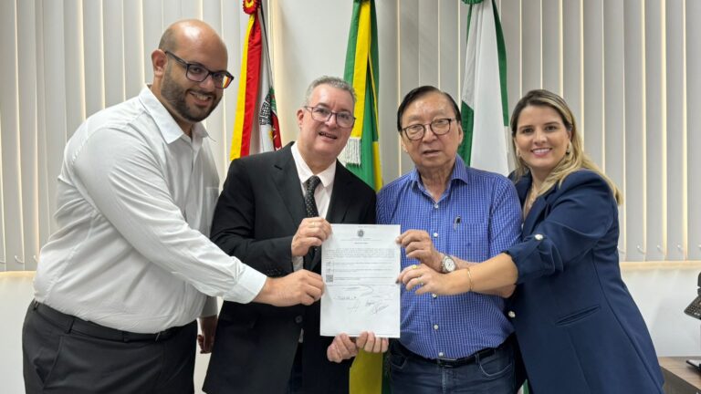 Sidnei Telles assume interinamente presidência da Câmara