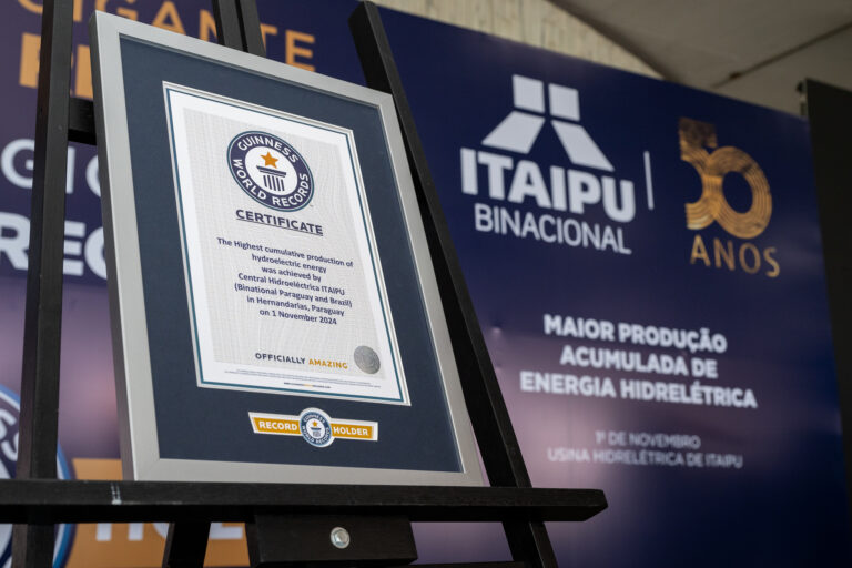 Usina de Itaipu fecha 2024 com produção de 67 milhões de MWh e presença no Guinness Book