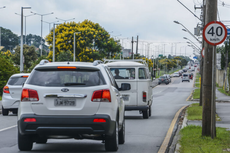 Câmara aprova viabilidade para mudança de velocidade em vias