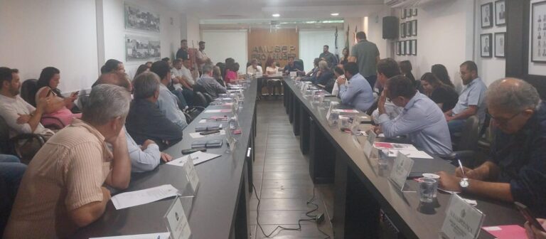 Prefeitos discutem tarifa do pedágio do Lote 4 em reunião da Amusep
