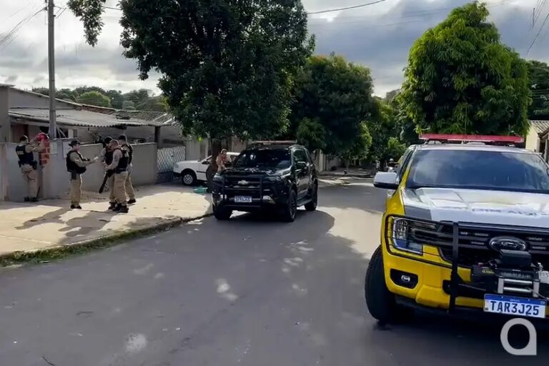Ação policial leva mais de 50 criminosos para a cadeia na região