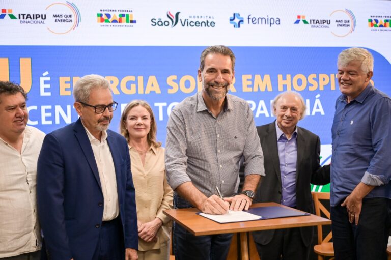 Itaipu anuncia investimentos em energia solar para hospitais do centro-sul do Paraná