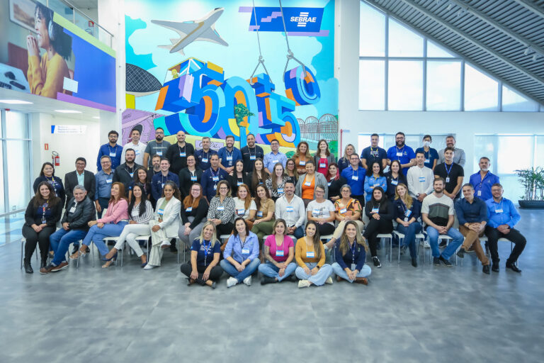 Sebrae/PR promove encontro para capacitação de agentes de crédito