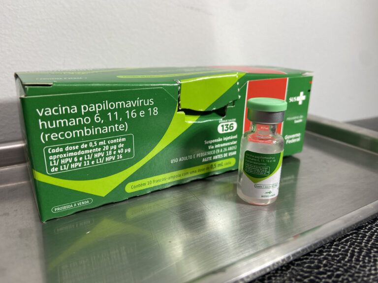 Vacina contra HPV está disponível para jovens de 15 a 19 anos