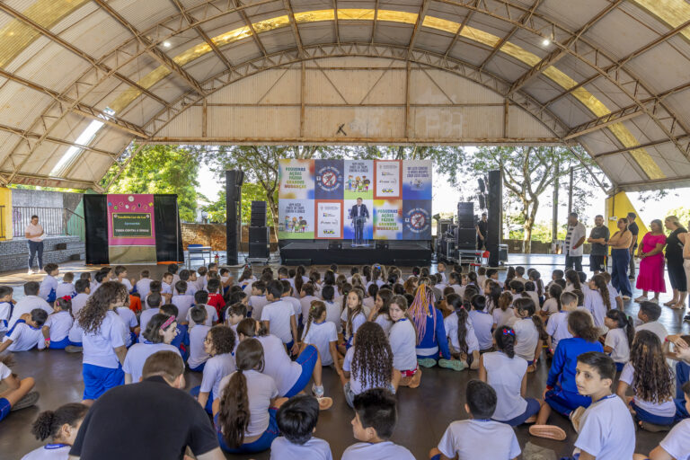 Ação educativa contra a dengue foi destinada a 123 mil estudantes do Paraná