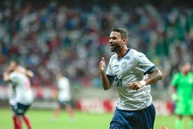 Bahia vence e assume liderança na Libertadores