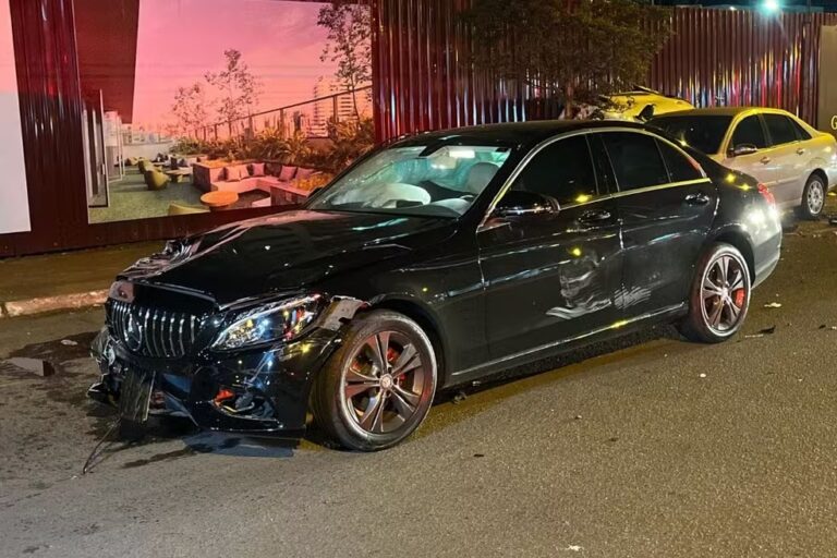 Adolescente atropela ciclista com carro de luxo