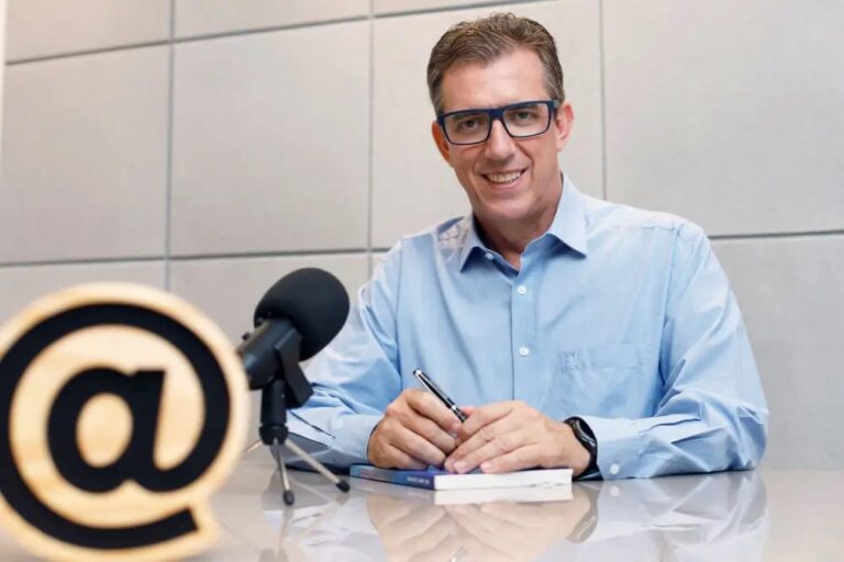 Jornalista Fernando Beteti concorre ao Prêmio iBest como Influenciador de Saúde; veja como votar
